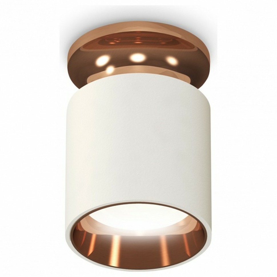 Фото Накладной светильник Ambrella Light XS XS6301201 AMBR_XS6301201 - интернет-магазин МегаТерем в Москве