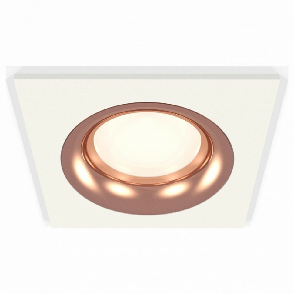 Фото Встраиваемый светильник Ambrella Light XC XC7631006 AMBR_XC7631006 - интернет-магазин МегаТерем в Москве