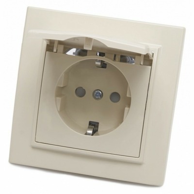 Розетка влагозащищенная с з...