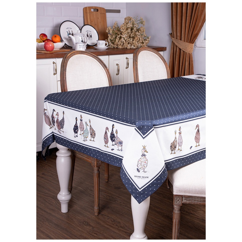 Фото Скатерть family farm 160х220см ,синий, 100% хлопок,твил пропитка Lefard (850-742-21) - интернет-магазин МегаТерем в Москве