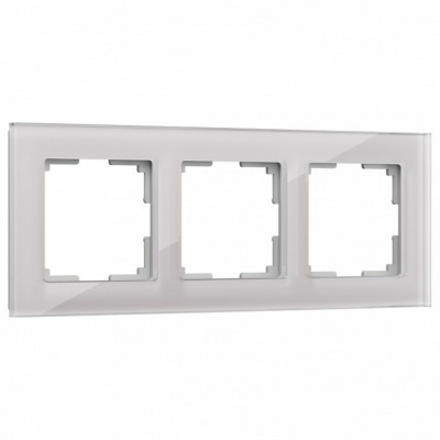 Рамка на 3 поста Werkel Fav...