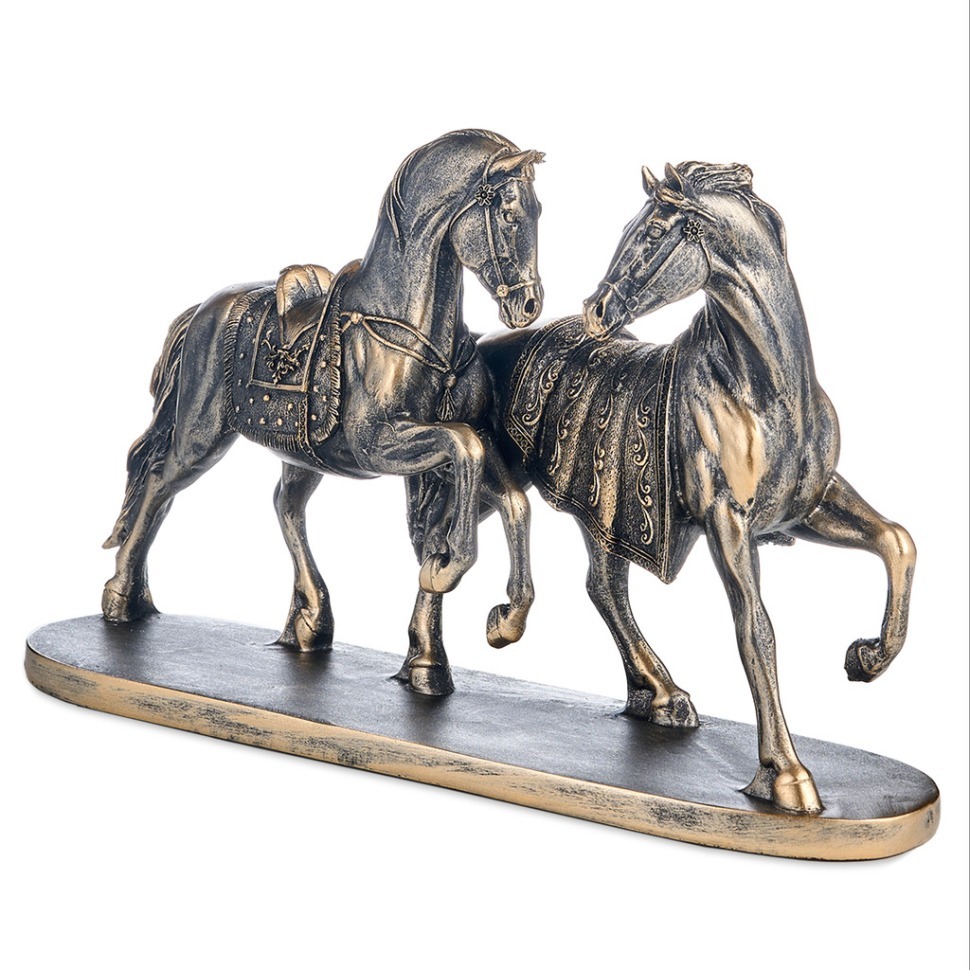 Фото Фигурка декоративная лошади 29*10*17,8 см Lefard (146-2195) - интернет-магазин МегаТерем в Москве