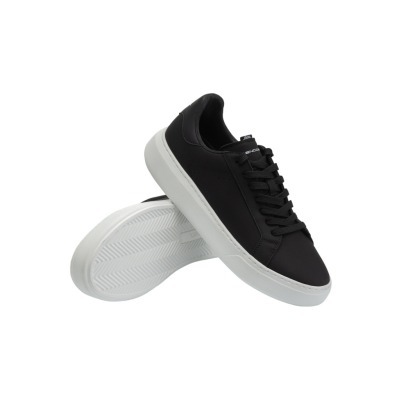 БЕЗ УПАКОВКИ Кроссовки спор...