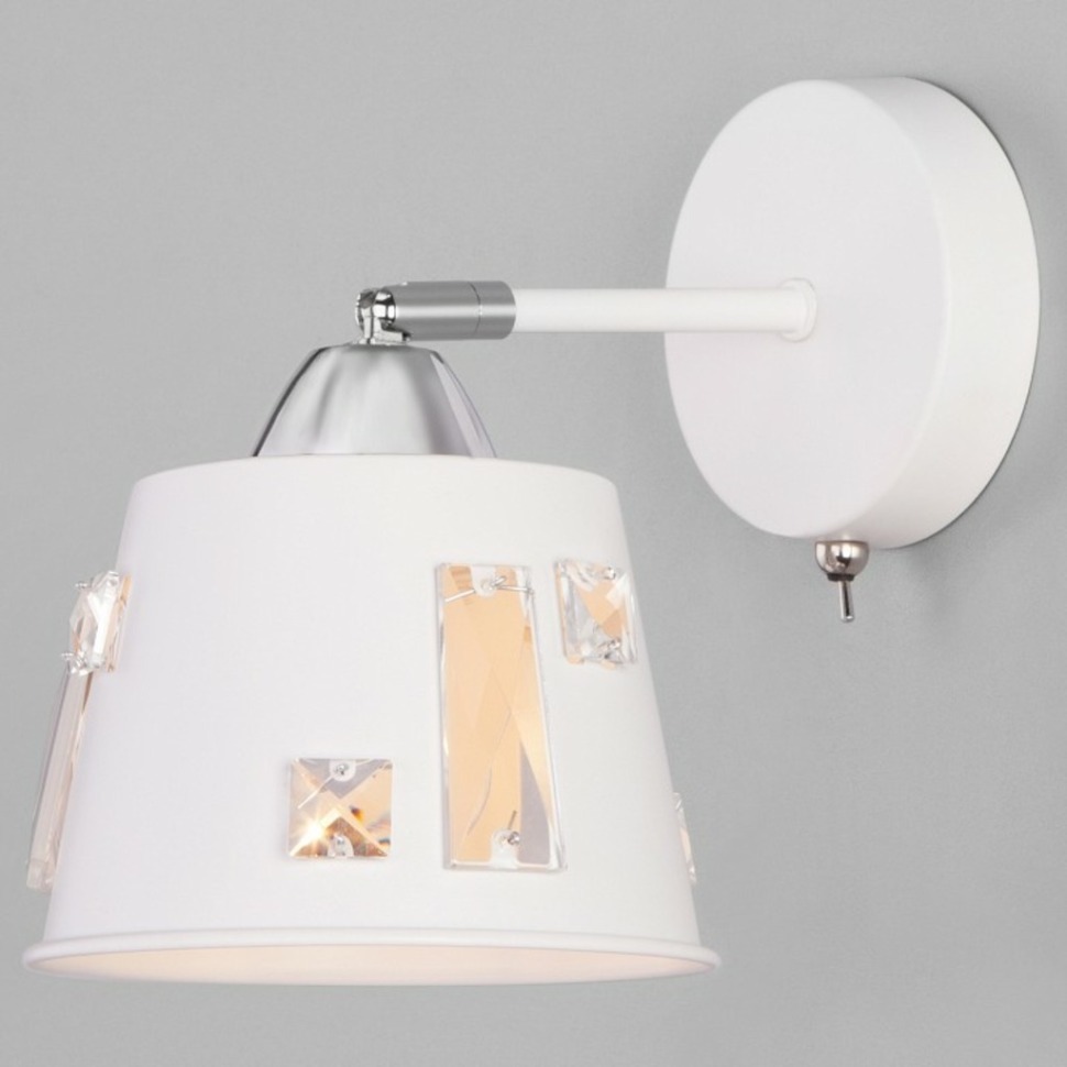 Фото Бра Eurosvet Benna 70105/1 белый EV_a044928 - интернет-магазин МегаТерем в Москве