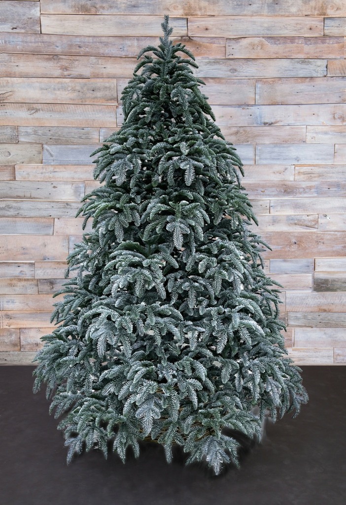 Фото Триумф ель нормандия 100% литая 215 см заснеженная (72116)  - интернет-магазин МегаТерем в Москве