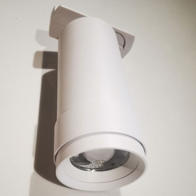 Светильник на штанге Mayton...