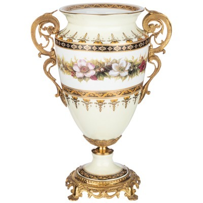 Ваза для цветов 30*20*40 см...