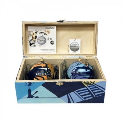 Новогодний набор на 2 шара ...