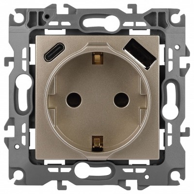 Розетка с заземлением и со шторкой и 2хUSB, без рамки Эра Эра 12 12-4108-04 ER_B0067727